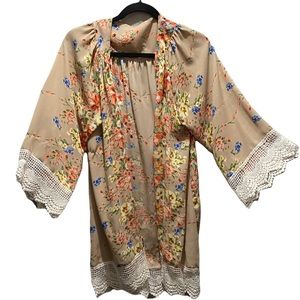 Floral kimono